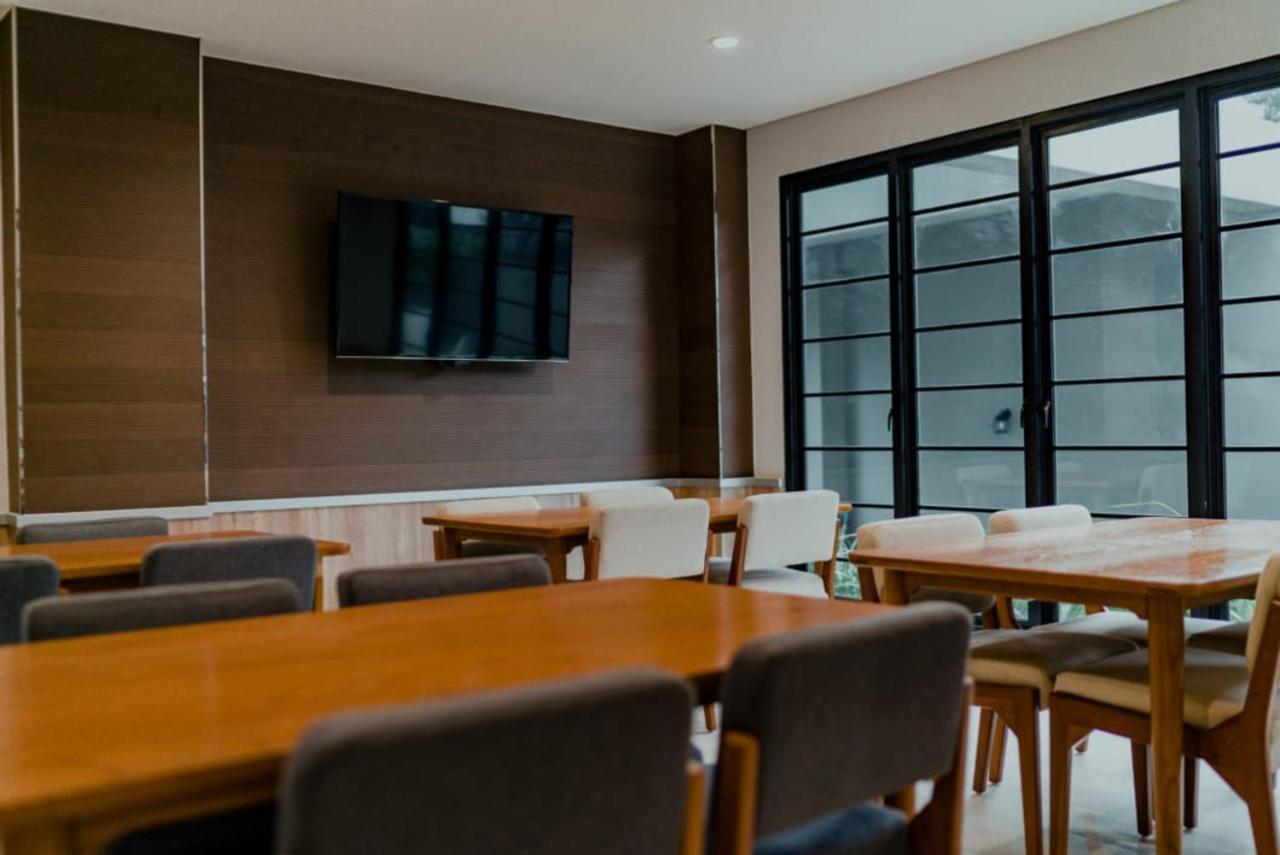 Mendjangan Residence Jakarta Bagian luar foto